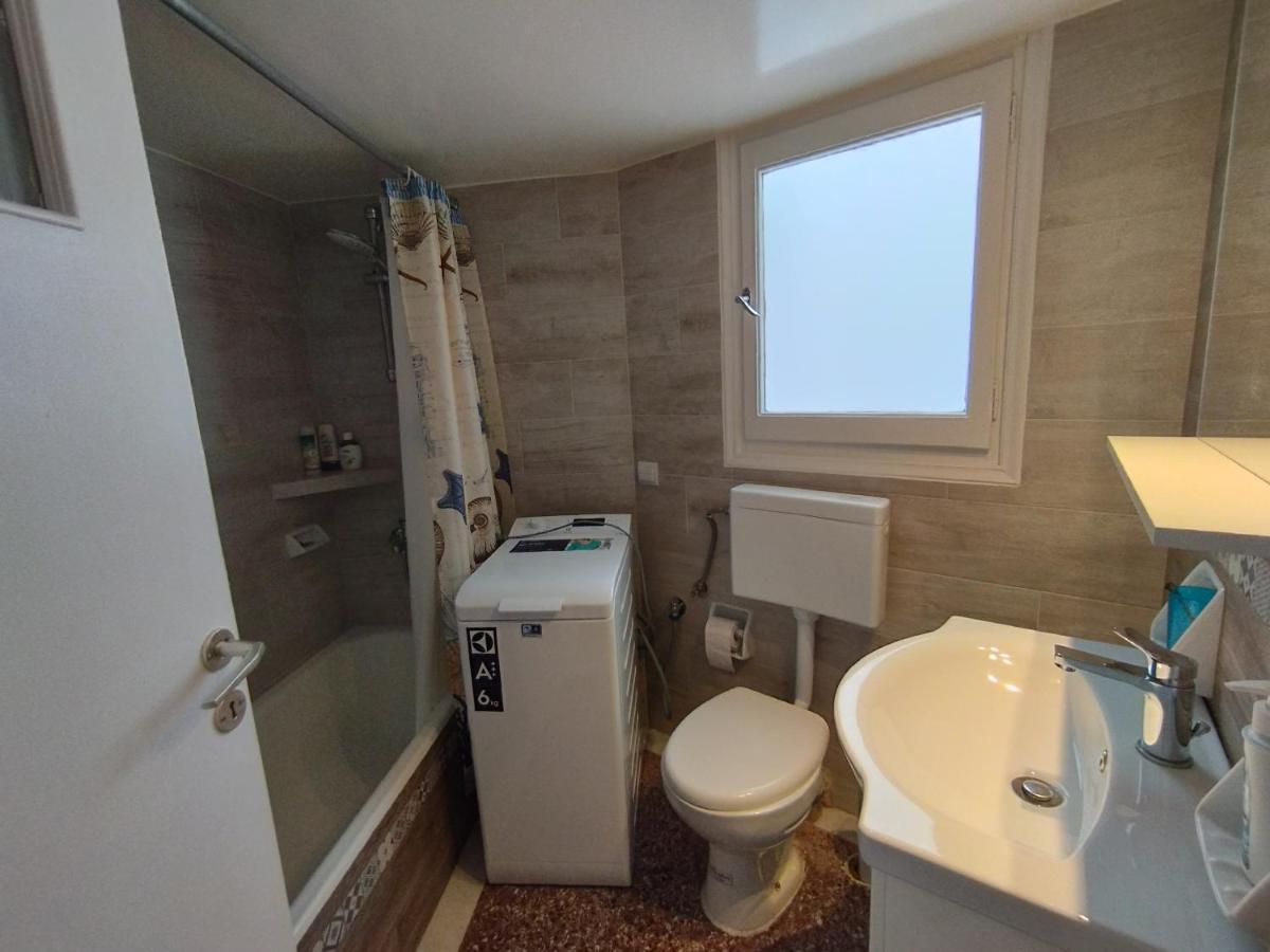 Mia'S Seaside Penthouse - Panoramic View Apartment Piraeus Exterior photo